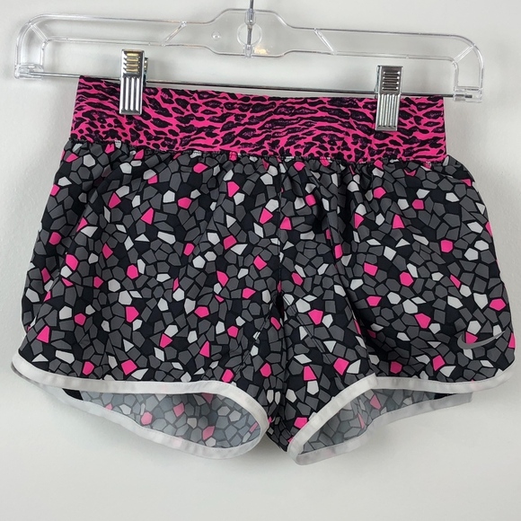 Nike Girls Dri-Fit Black Gray and Pink Shorts M - Picture 1 of 4